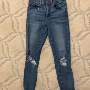 Vintage distressed skinny jeans